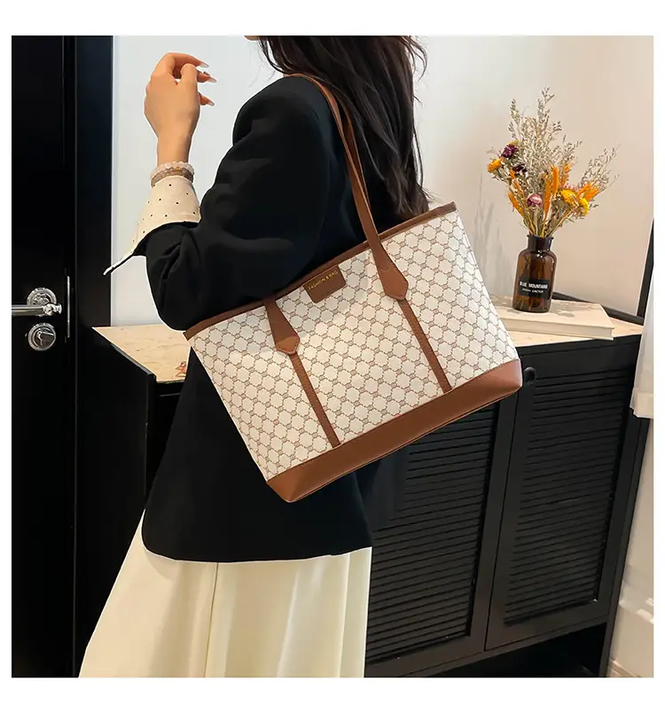 2025 Printed Tote Bag Women Large Capacity Shoulder Bag — feature 18