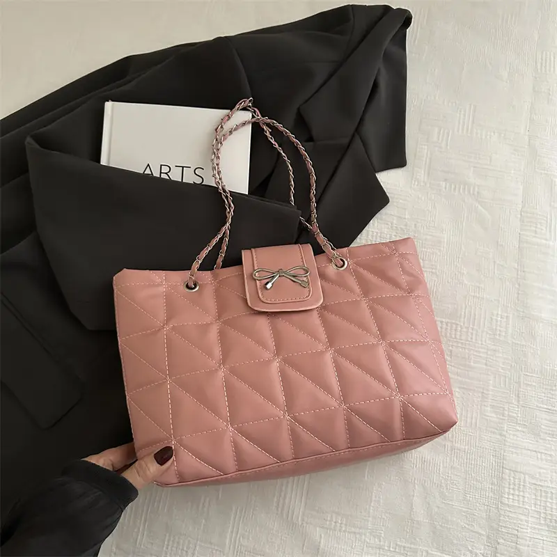 Women Quilted Chain Shoulder Bag Cream 2025