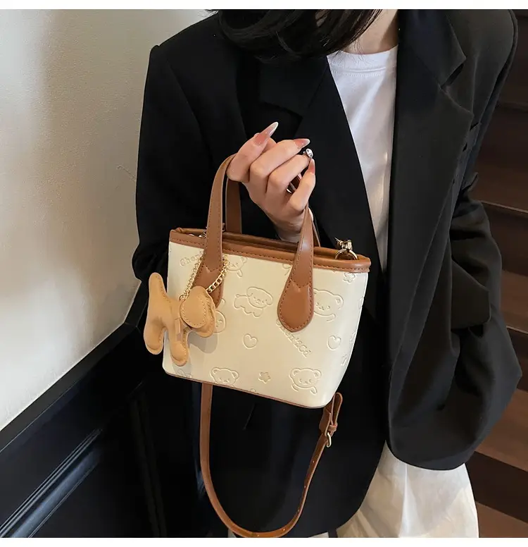 Black Crossbody Bag Women Summer 2025 High-end Western Style — feature 28