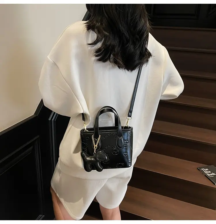 Black Crossbody Bag Women Summer 2025 High-end Western Style — feature 32