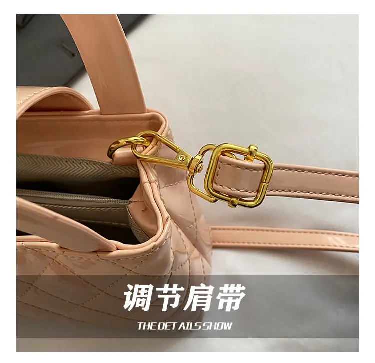 White Rhombus Shoulder Bag for Women 2026 — feature 13