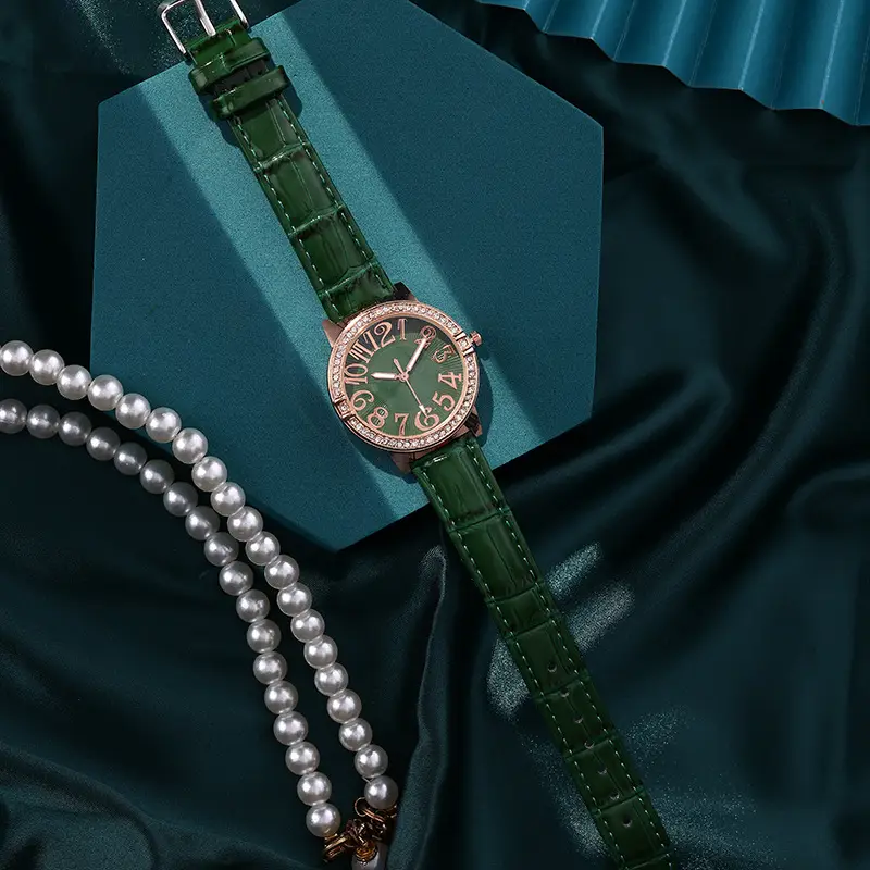 Classic White Diamond Watch Gift Set for Women - Image 7