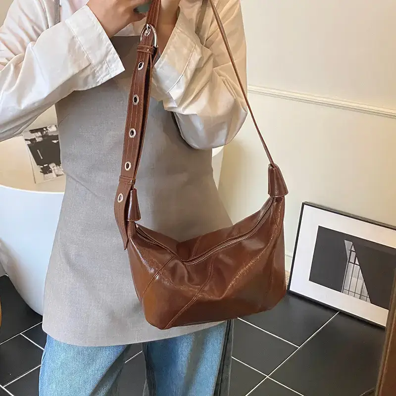 2025 Summer Women's Cream Shoulder Crossbody Bag Large Capacity - Image 10