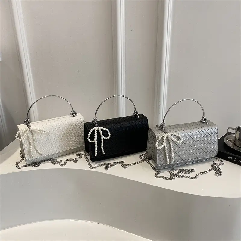 Black Bowknot Single Shoulder Bag with Pearl Chain