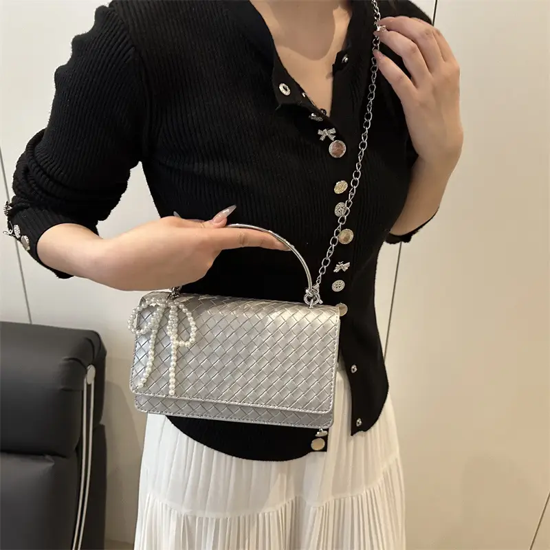 Black Bowknot Single Shoulder Bag with Pearl Chain