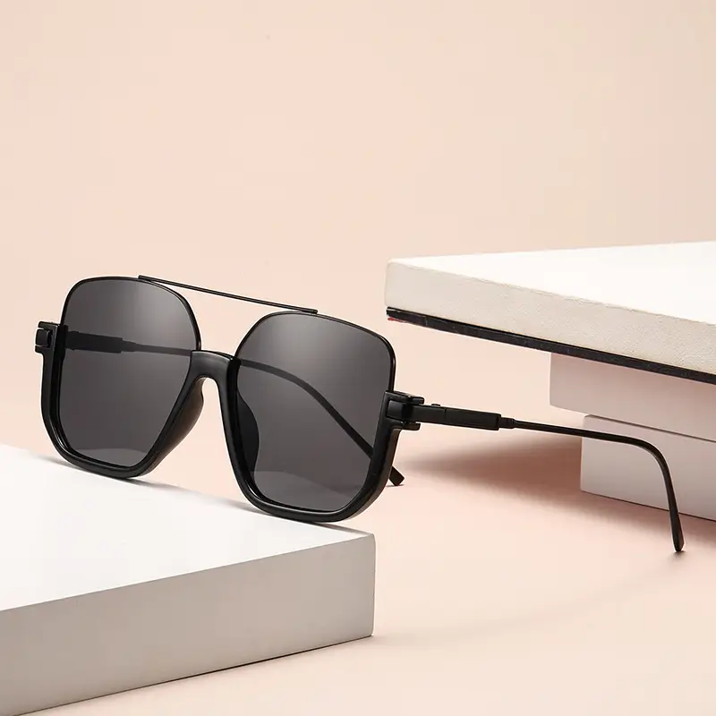 Women's Anti-Ultraviolet Ultra-Light Sunglasses for Driving