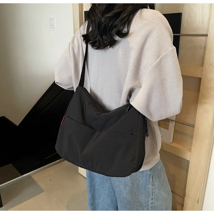 Green Minimalist Crossbody Bag for Women — feature 23
