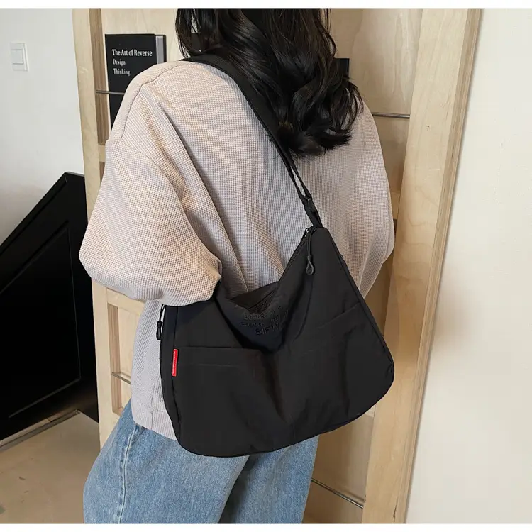 Green Minimalist Crossbody Bag for Women — feature 26