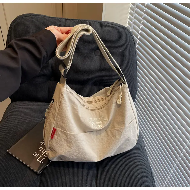 Green Minimalist Crossbody Bag for Women — feature 33