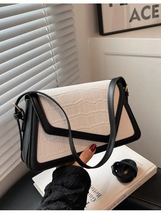 Women's Crossbody Bag Beige Black Contrast 2025 - Image 5