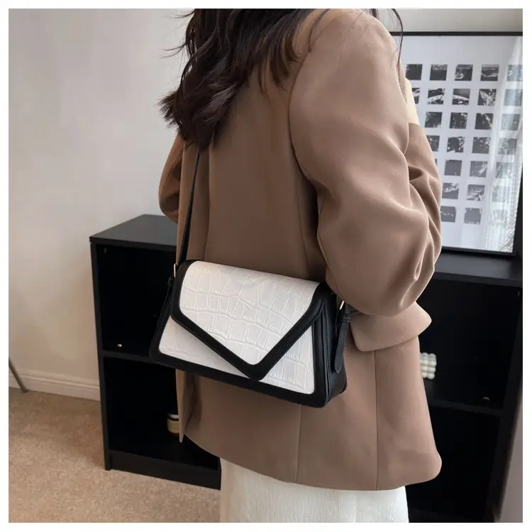 Women's Crossbody Bag Beige Black Contrast 2025 — feature 16