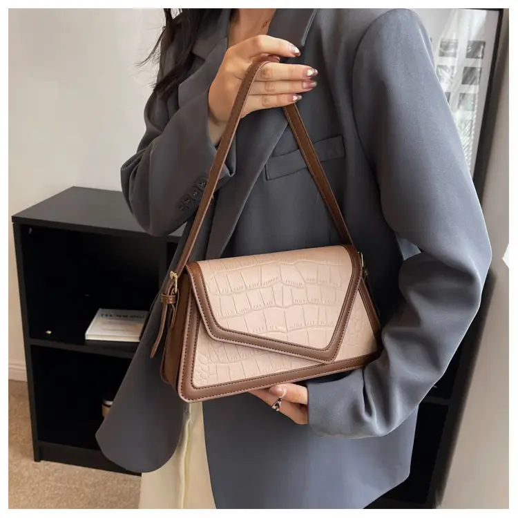 Women's Crossbody Bag Beige Black Contrast 2025 — feature 18