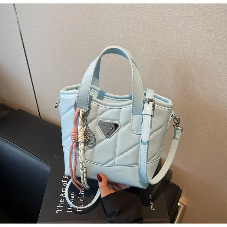 Elegant Rhomboid Shoulder Bag for Women 2025 — feature 31