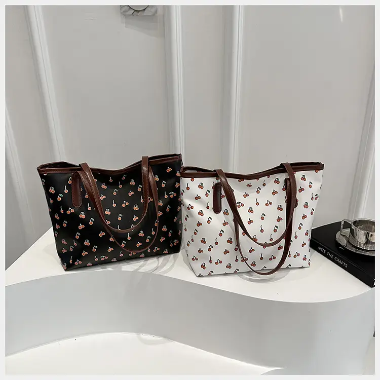 2025 Casual Women's Printed Crossbody Bag White Brown — feature 17