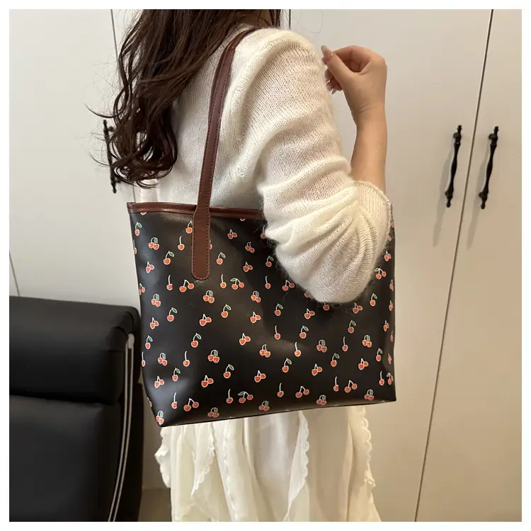 2025 Casual Women's Printed Crossbody Bag White Brown — feature 9