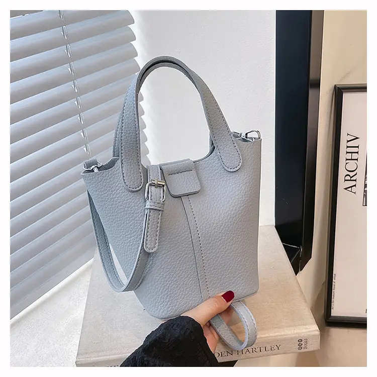 Women's Crossbody Bag Cream Leather 2026 New Model - Image 5