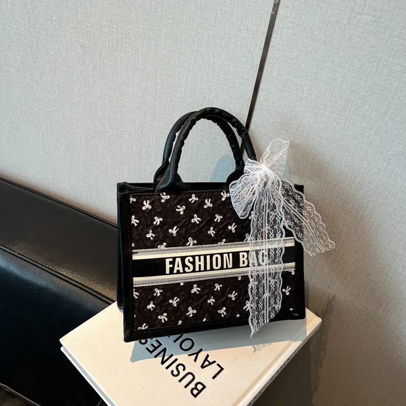 Women's Personalized Black Lace Shoulder Bag - Image 5