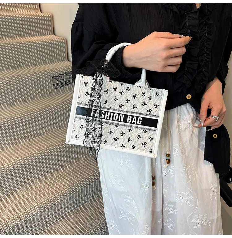 Women's Personalized Black Lace Shoulder Bag — feature 15