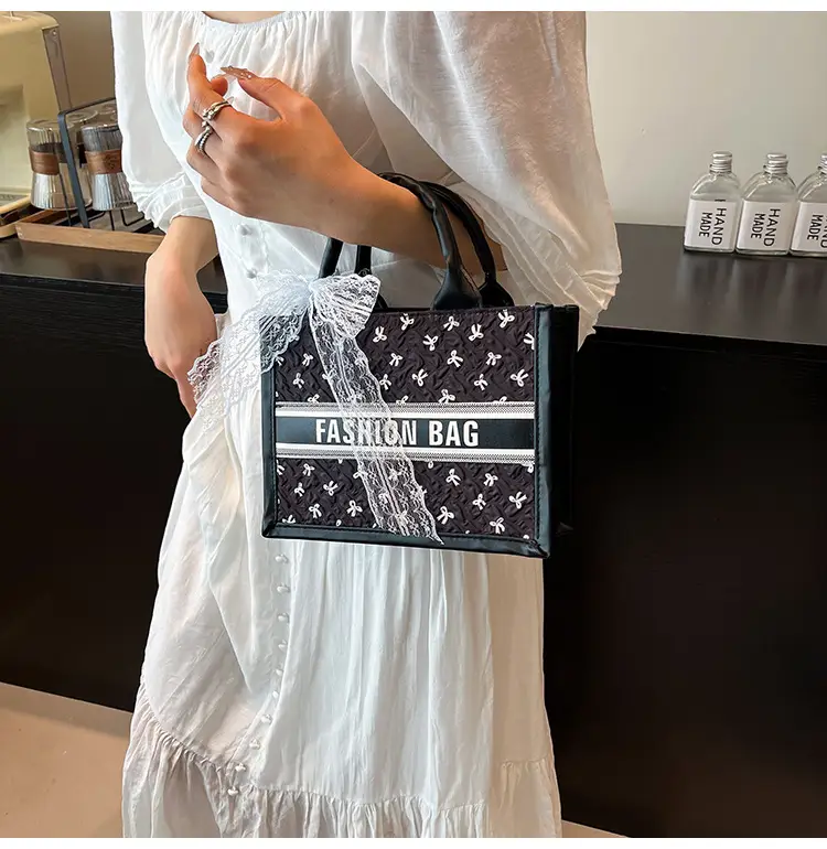 Women's Personalized Black Lace Shoulder Bag — feature 9