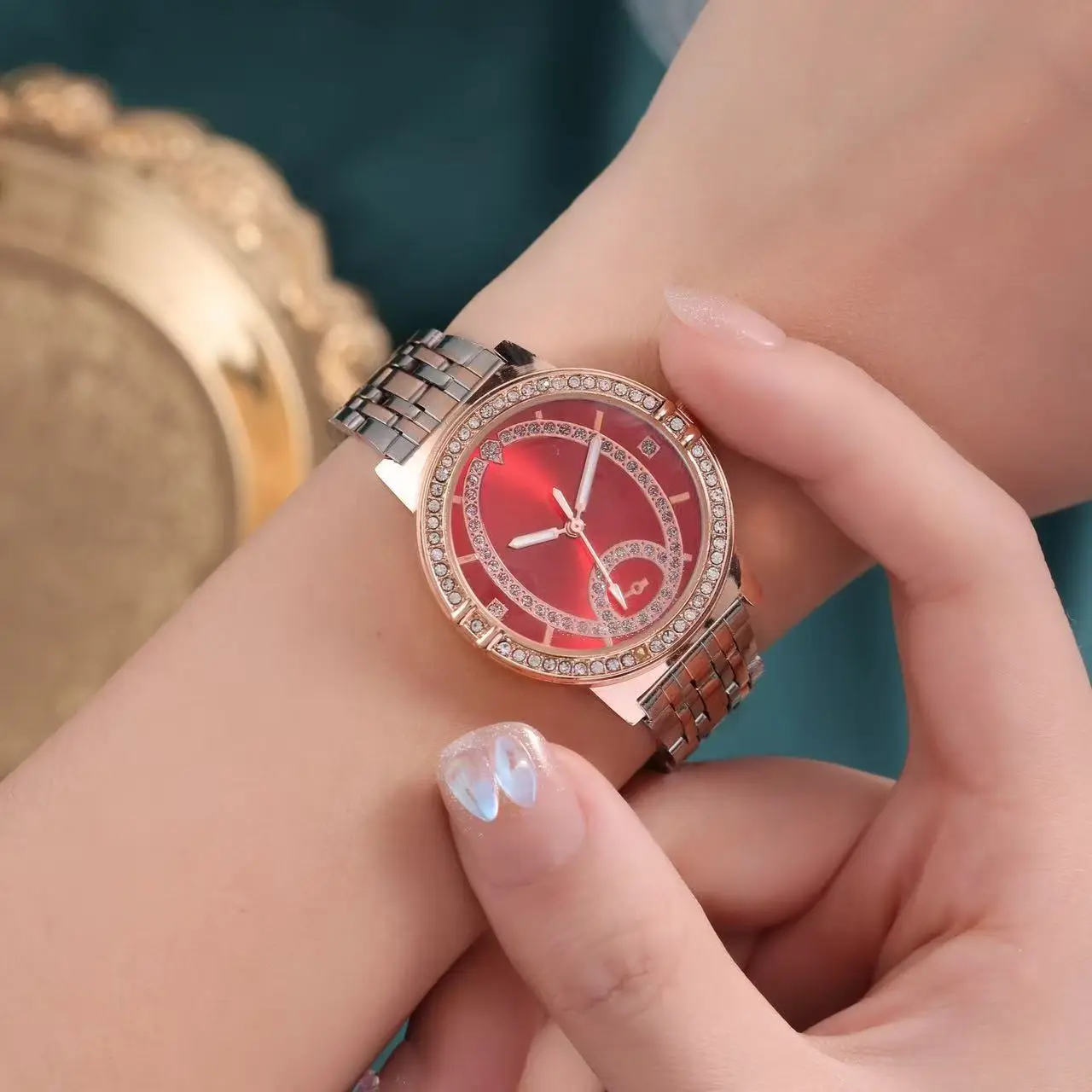 Women's Round Gold Watch with Diamond Inlay — feature 4