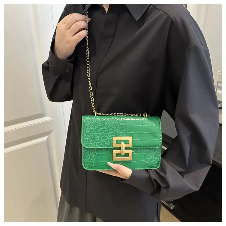 Green Crocodile Leather Chain Crossbody Bag for Women — feature 10