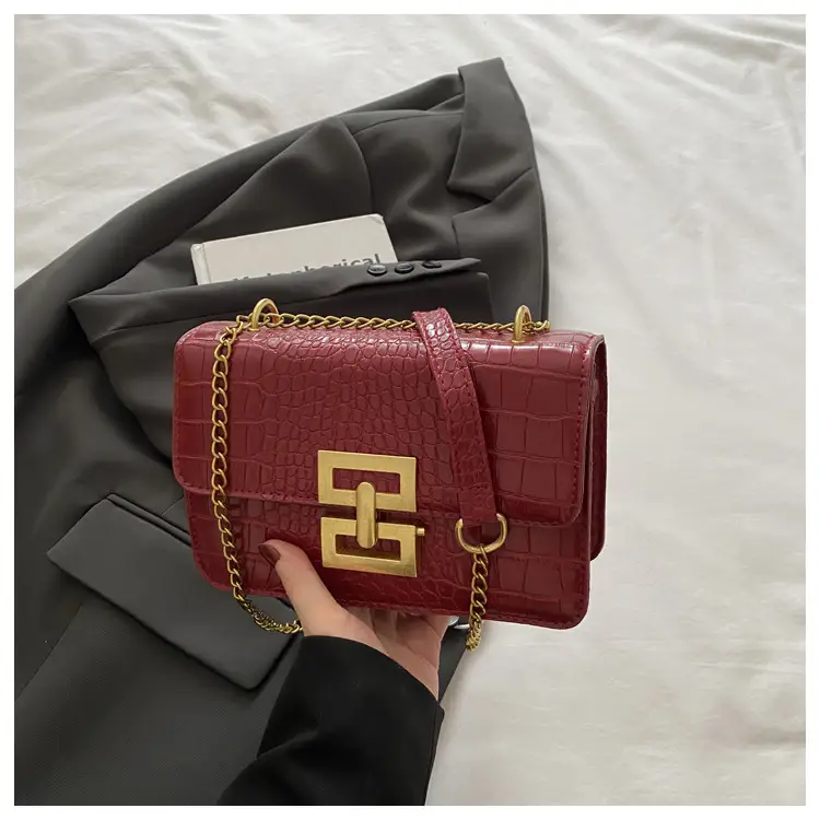 Green Crocodile Leather Chain Crossbody Bag for Women