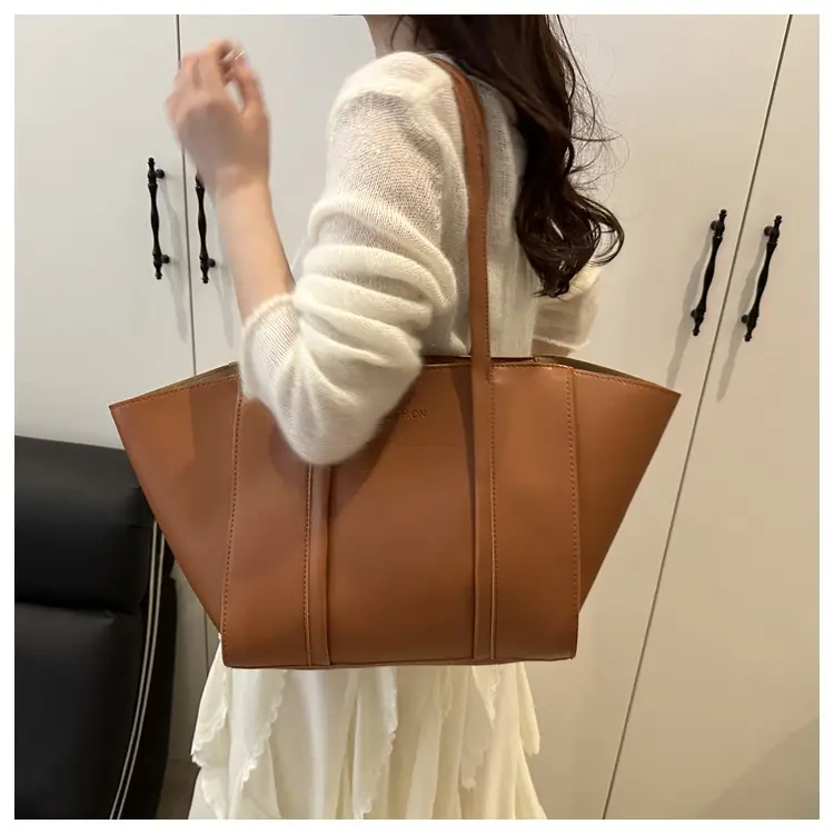 Women's Retro Underarm Bags Large Capacity Shoulder Handbag — feature 13