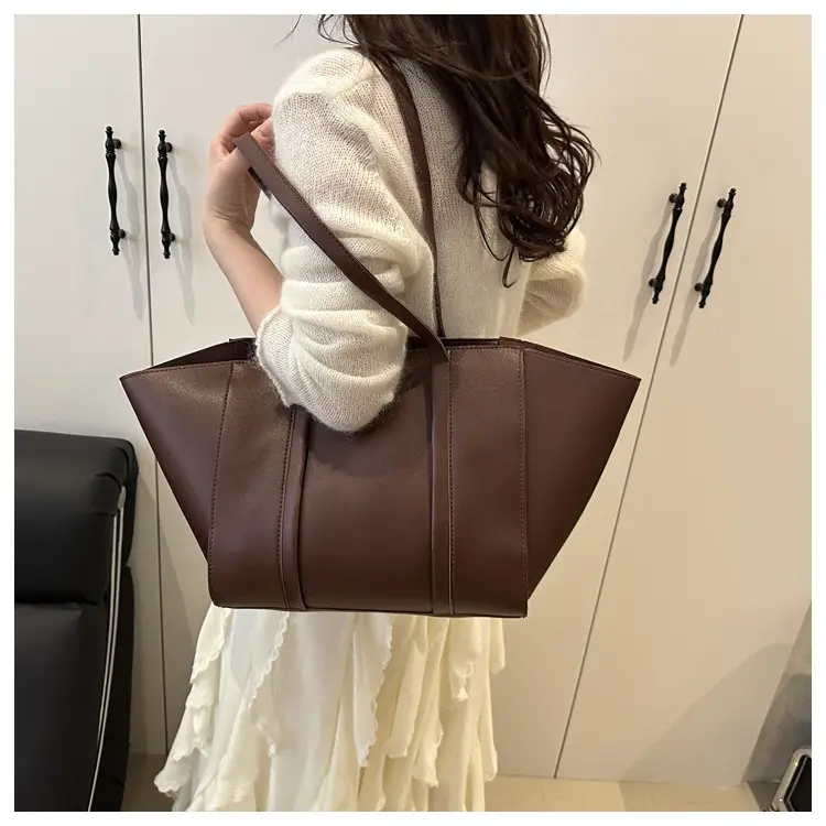 Women's Retro Underarm Bags Large Capacity Shoulder Handbag — feature 15