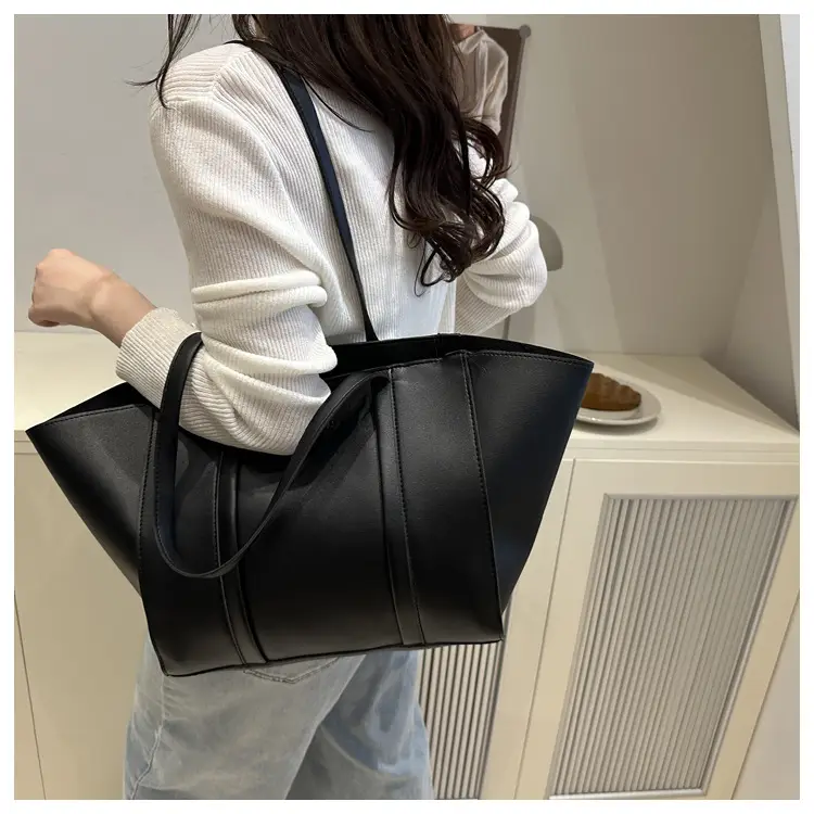 Women's Retro Underarm Bags Large Capacity Shoulder Handbag — feature 17