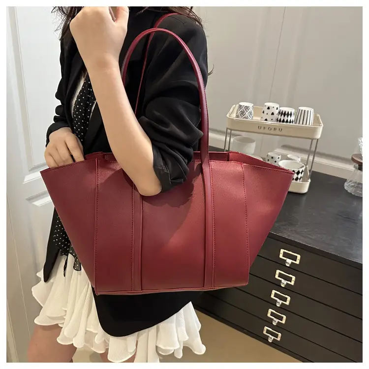 Women's Retro Underarm Bags Large Capacity Shoulder Handbag — feature 9