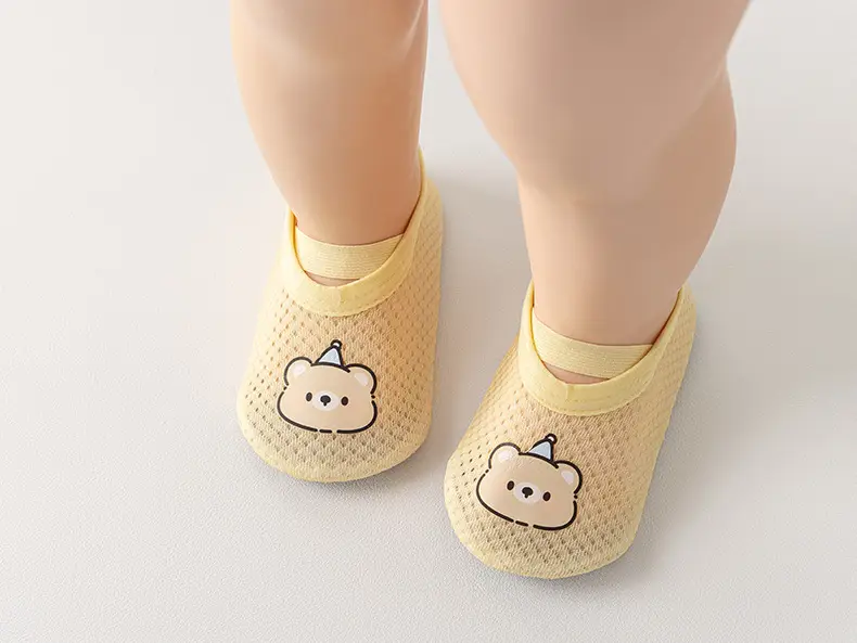 Anti-Slip Soft Soled Baby Walking Shoes for Boys Girls β feature 12