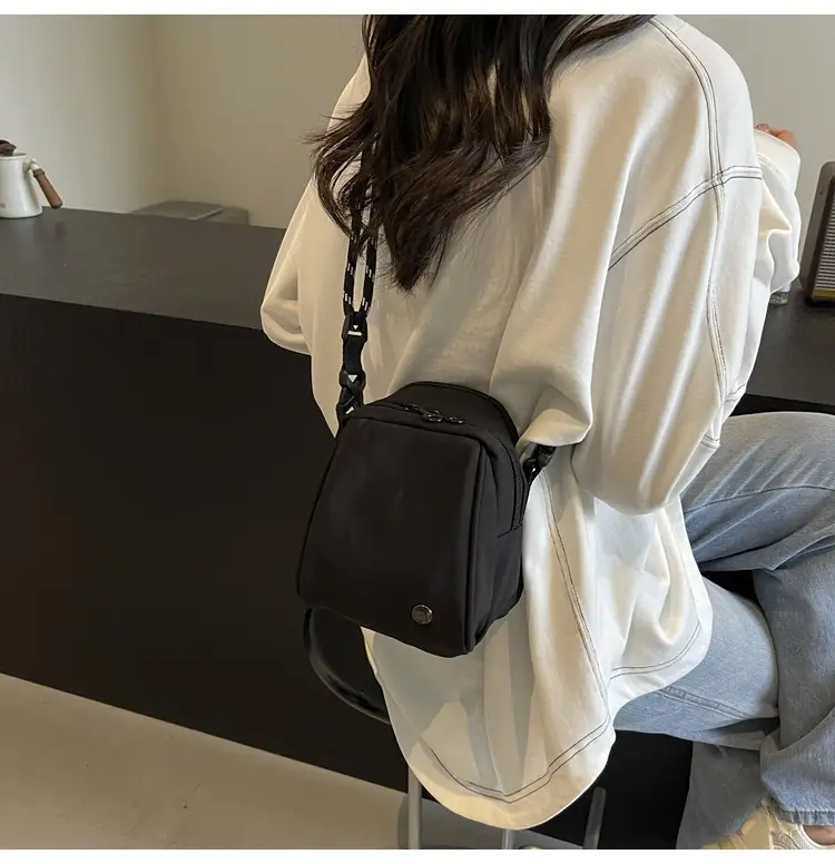 Women's Crossbody Bag Cream Simple Shell Casual All-match — feature 17