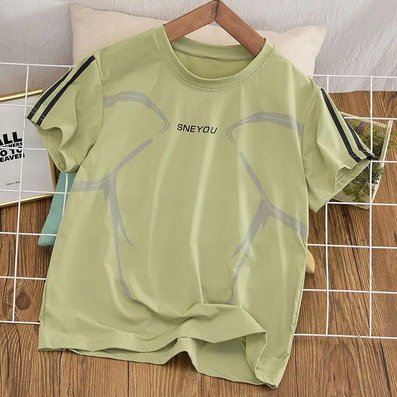 Boys White Graphic T-Shirt Medium Large - Image 3