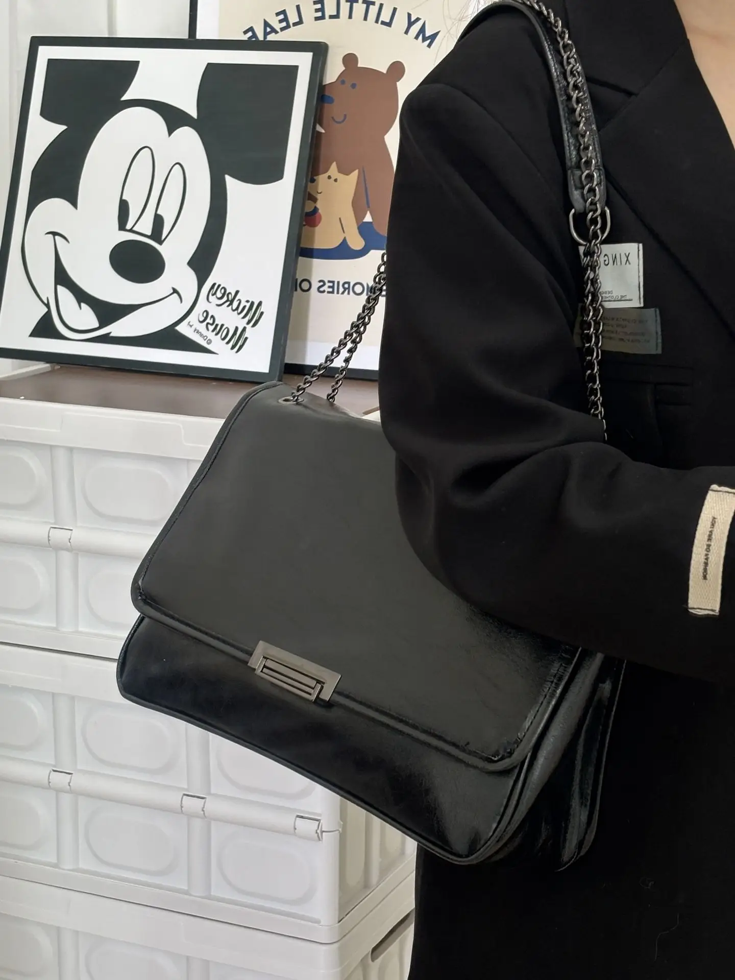 2026 Retro Chain Shoulder Bag Black Large Capacity — feature 11