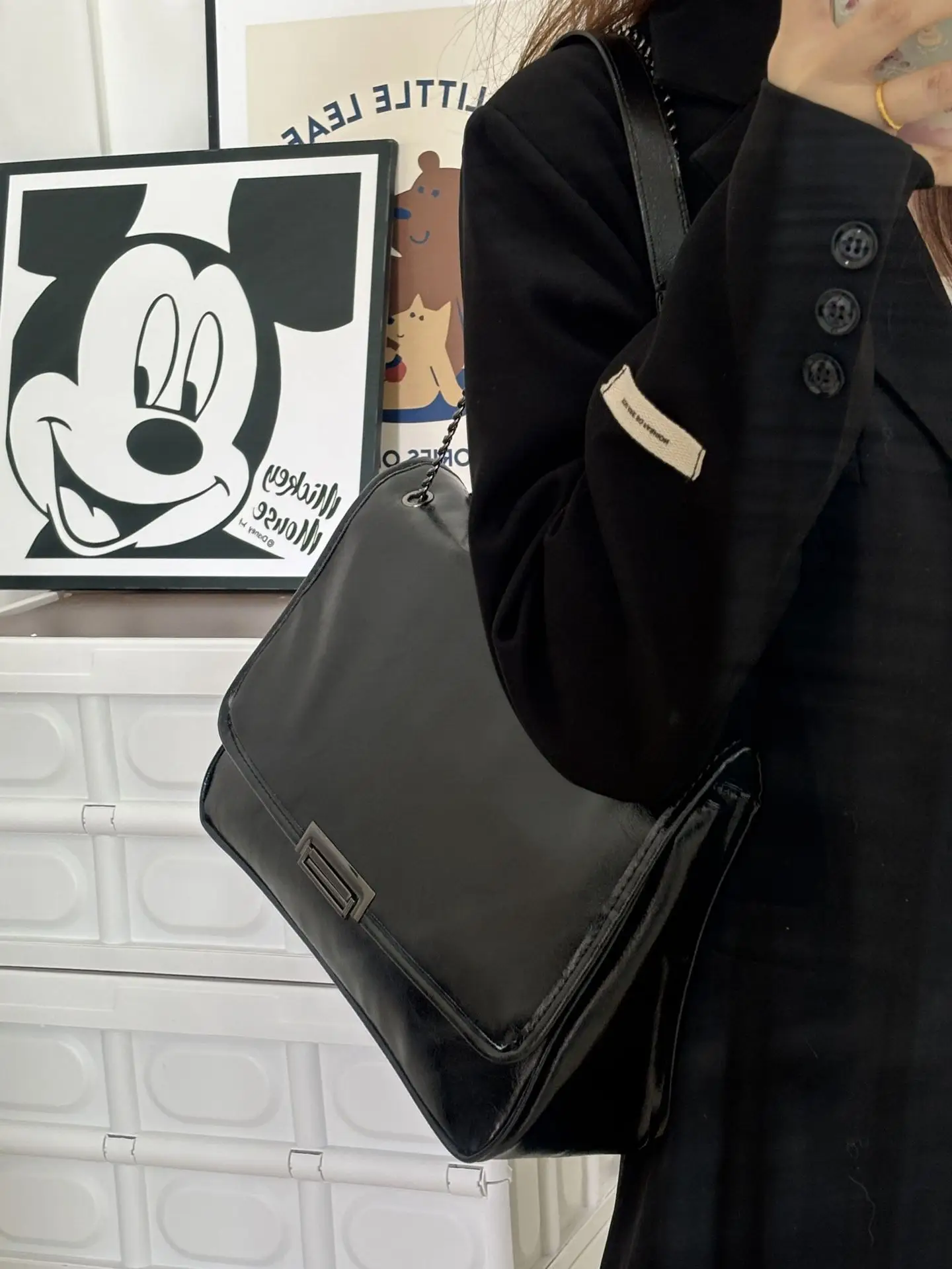 2026 Retro Chain Shoulder Bag Black Large Capacity — feature 13