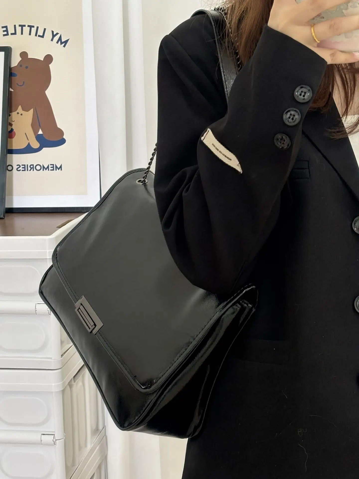 2026 Retro Chain Shoulder Bag Black Large Capacity — feature 14