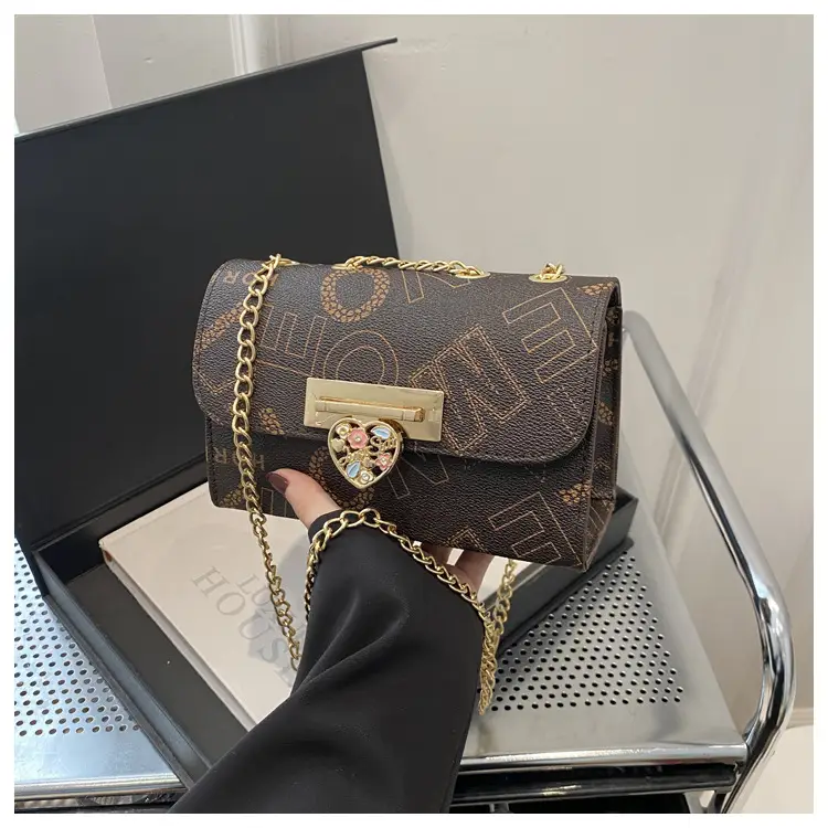 Retro Lock Chain Crossbody Bag Women Casual Shoulder Bag — feature 10