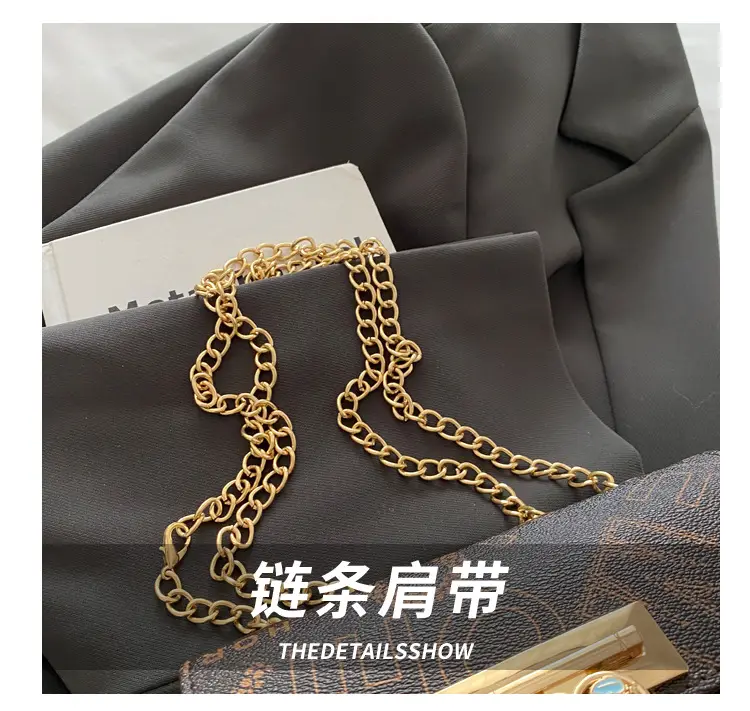 Retro Lock Chain Crossbody Bag Women Casual Shoulder Bag — feature 4