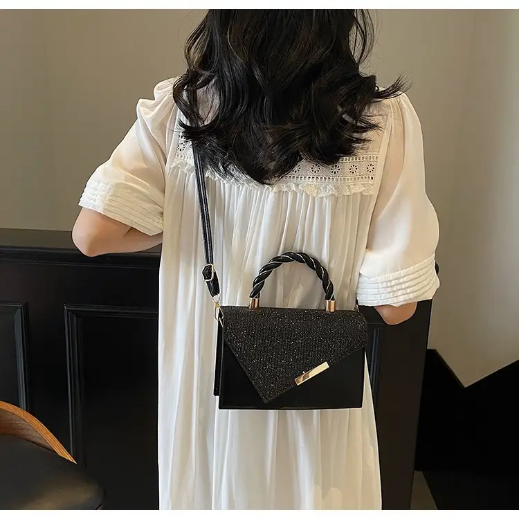 Women's Square Shoulder Bag Beige Diamond Textured 2025 — feature 18