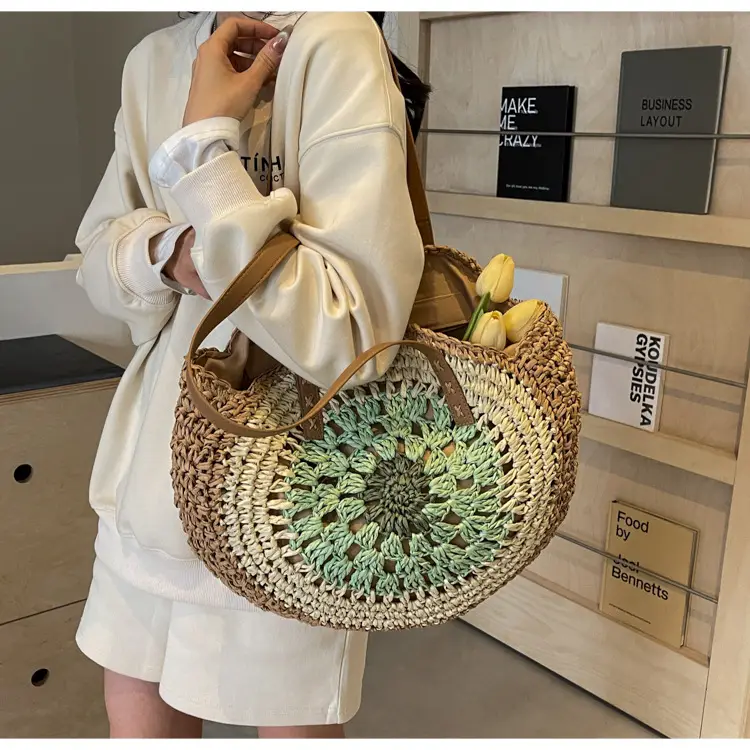Women's Straw Woven Shoulder Bag Large Capacity Contrast Color — feature 31