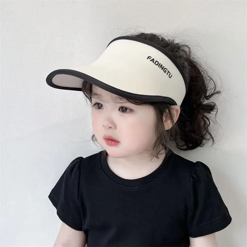 Children's Anti-Uv Sun Visor Hat with Extended Brim — feature 1