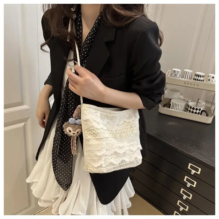 Crossbody Women's Lace Bag with Teddy Bear — feature 16