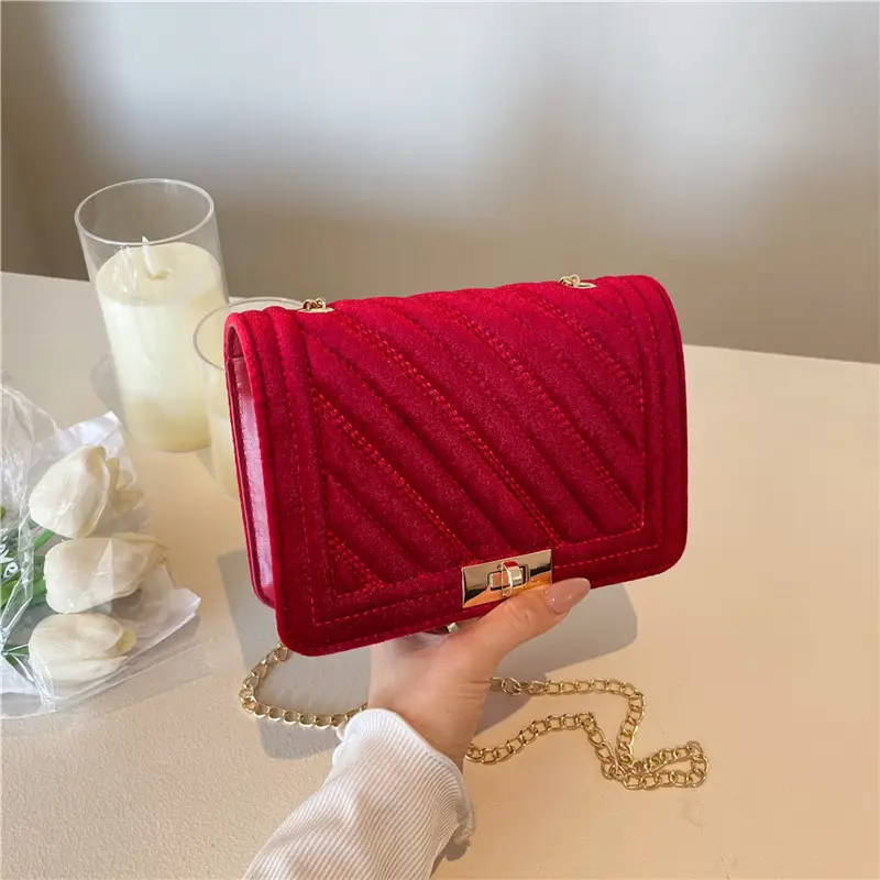 Gold Embroidered Chain Crossbody Bag for Women - Image 2