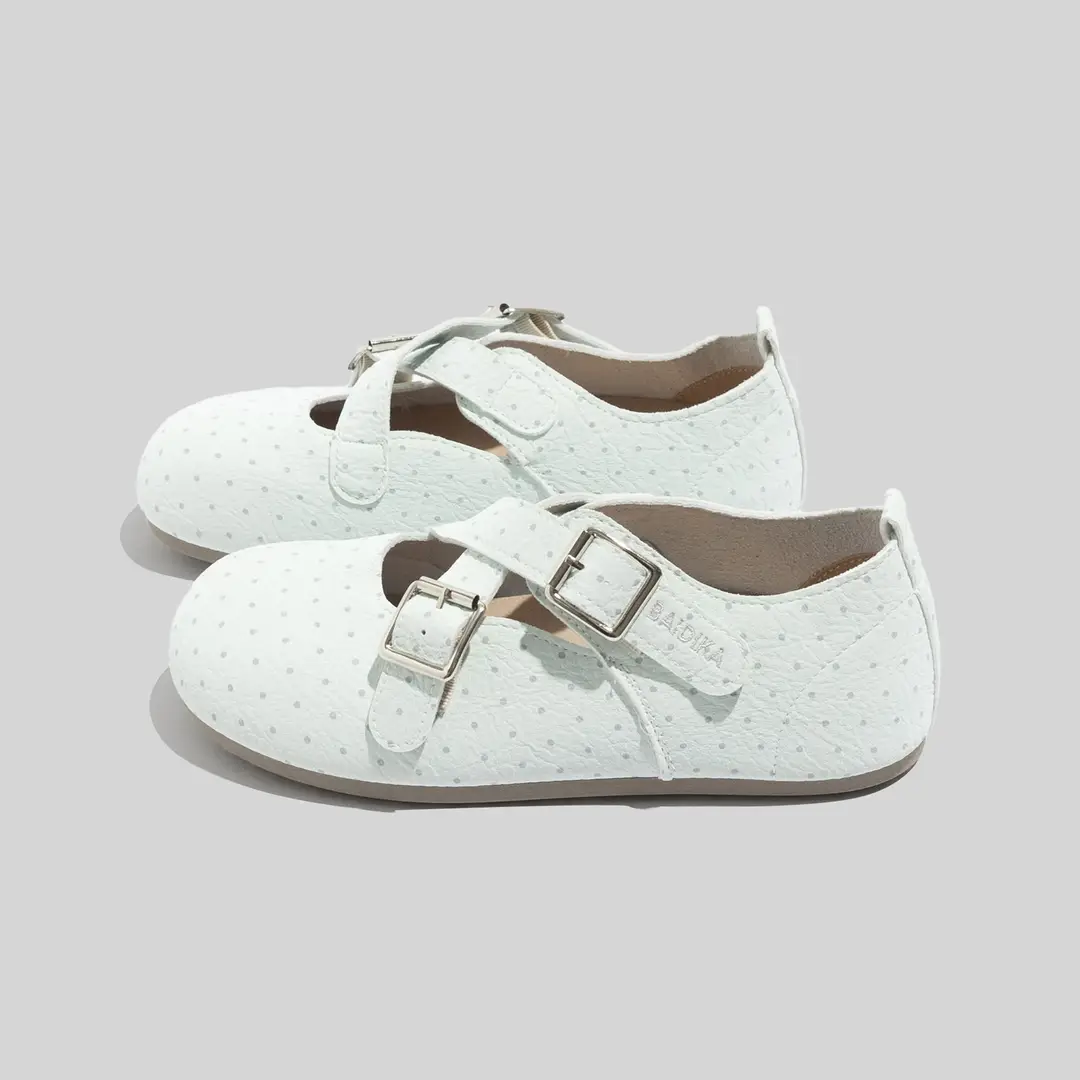 Shoes for Women 2026 Summer New Style Sneakers Red Thin-Soled Casual Shoes Versatile Soft-Soled Breathable Mary Jane Flat Shoes