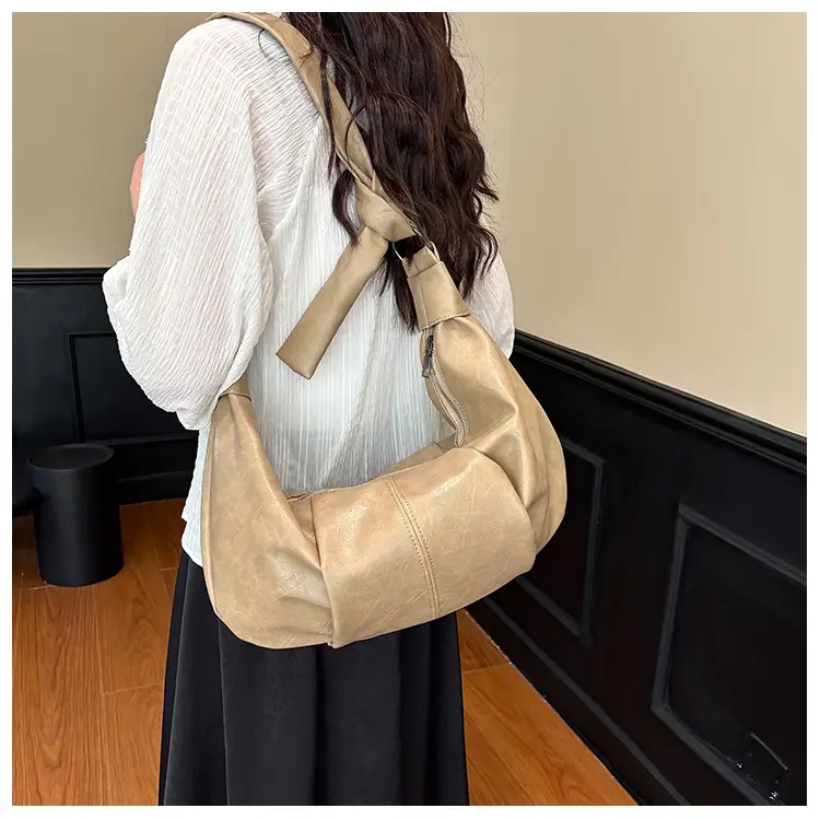 Korean Style Pleated Bag Large Capacity Beige — feature 11