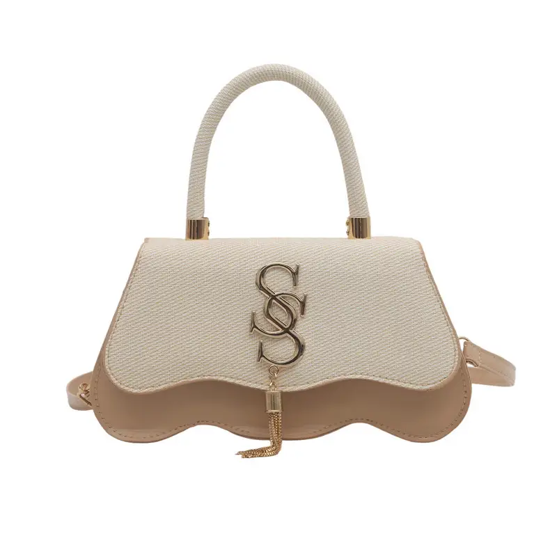 2025 Casual Diagonal Shoulder Bag with Letter Hardware - Image 10
