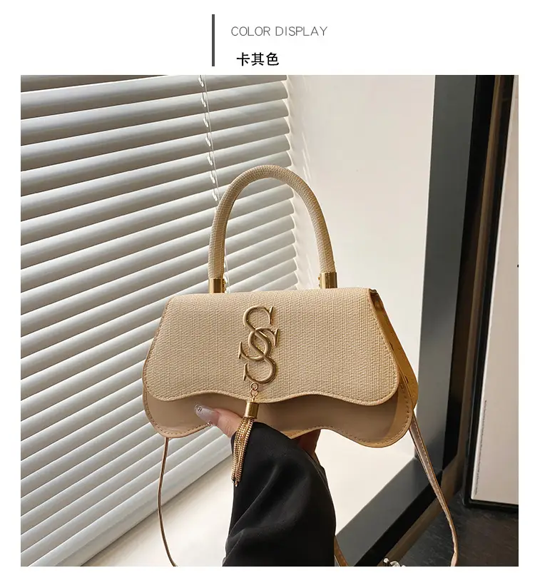 2025 Casual Diagonal Shoulder Bag with Letter Hardware — feature 24