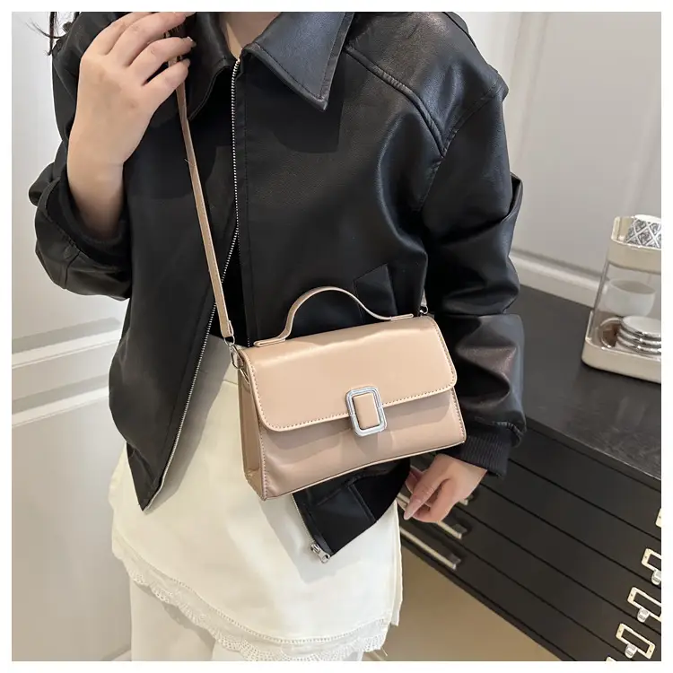 Chic Women's Tan Shoulder Crossbody Bag 2026 — feature 12