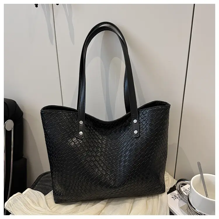 2025 Women's Black Textured Tote Bag Large Capacity - Image 2