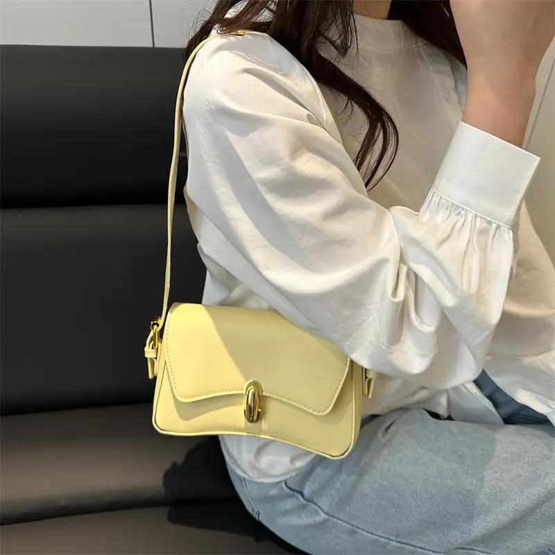 White Leather Shoulder Bag for Women 2025 - Image 8